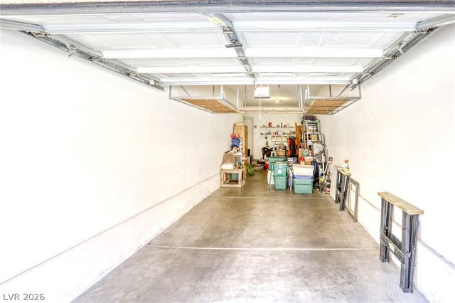 3975 North Hualapai Way 147, Las Vegas, NV 89129