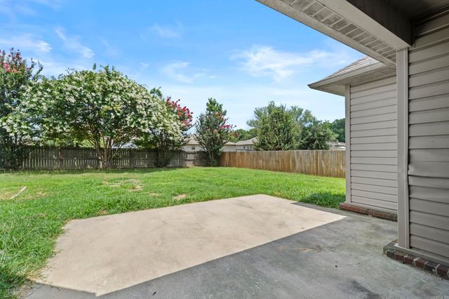 40 Rosebud Circle, Cabot, AR 72076