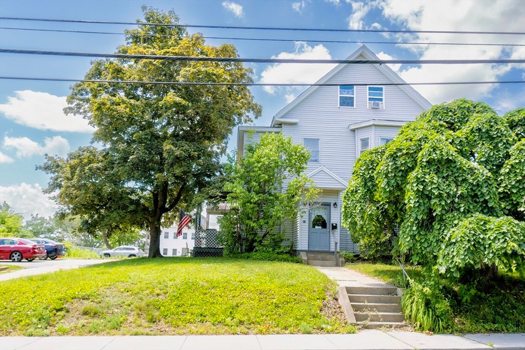 30 Graham St, Gardner, MA 01440