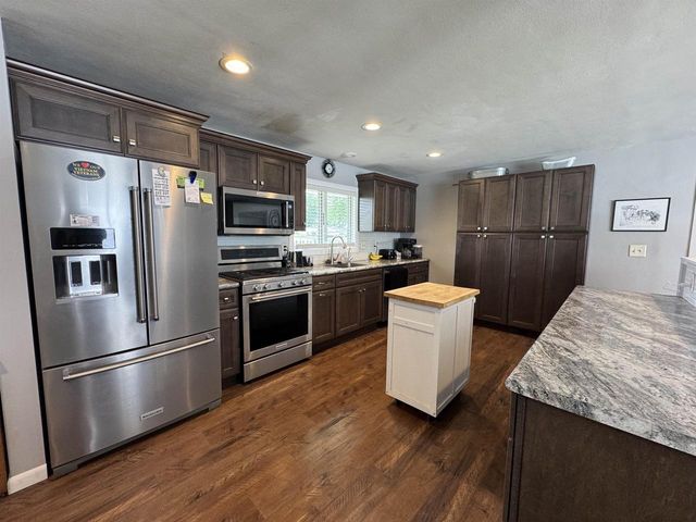 W2184 Melmar Drive, Markesan, WI 53946