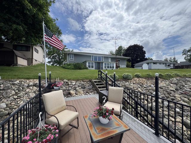 W2184 Melmar Drive, Markesan, WI 53946