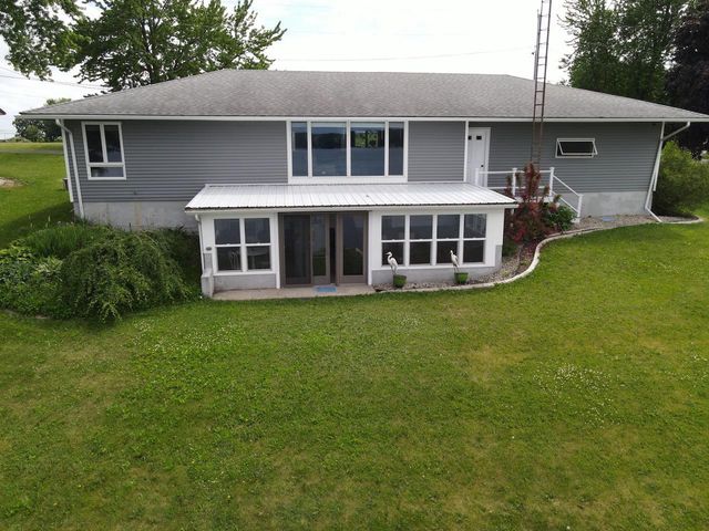 W2184 Melmar Drive, Markesan, WI 53946