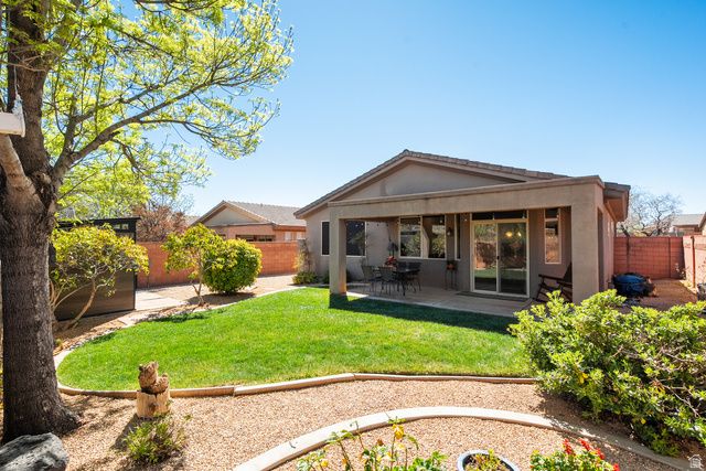 2448 N EXPEDITION DR, Washington, UT 84780