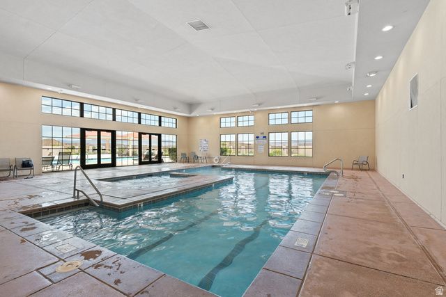 2448 N EXPEDITION DR, Washington, UT 84780