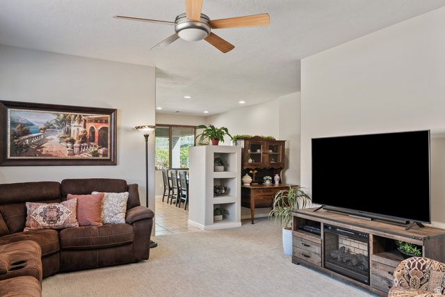 2448 N EXPEDITION DR, Washington, UT 84780