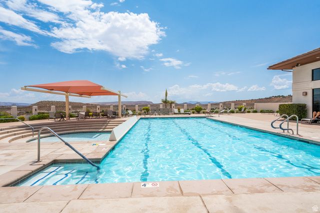 2448 N EXPEDITION DR, Washington, UT 84780