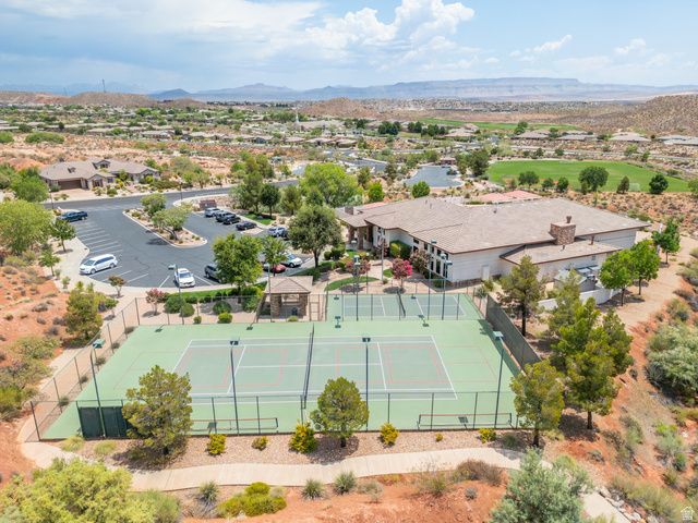 2448 N EXPEDITION DR, Washington, UT 84780