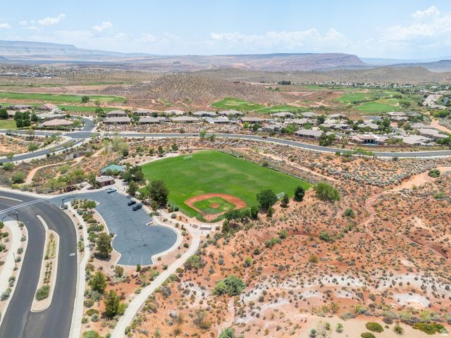 2448 N EXPEDITION DR, Washington, UT 84780