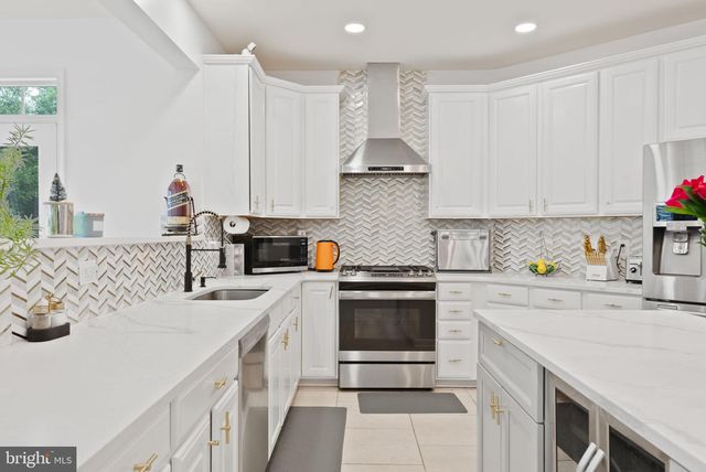 13102 OGLES HOPE DR, Bowie, MD 20720