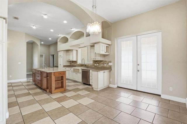 23720 HIDEOUT TRAIL, Land O Lakes, FL 34639