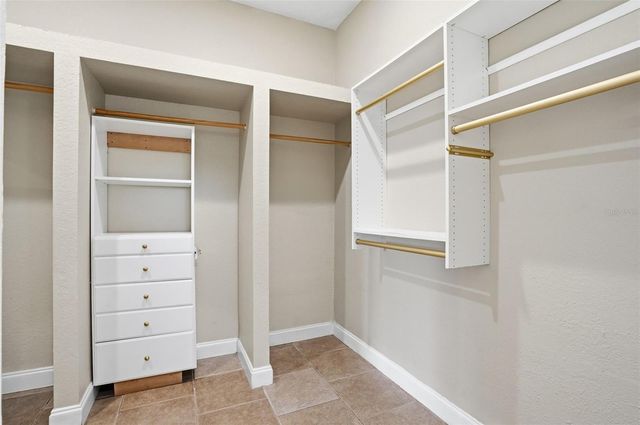 23720 HIDEOUT TRAIL, Land O Lakes, FL 34639