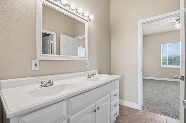 23720 HIDEOUT TRAIL, Land O Lakes, FL 34639