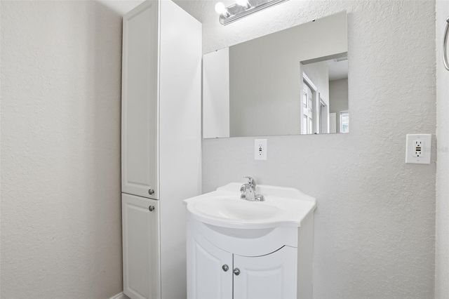 23720 HIDEOUT TRAIL, Land O Lakes, FL 34639