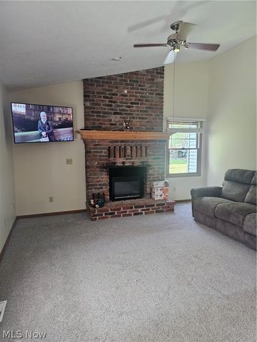 14816 Rock Creek Road, Chardon, OH 44024