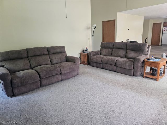 14816 Rock Creek Road, Chardon, OH 44024
