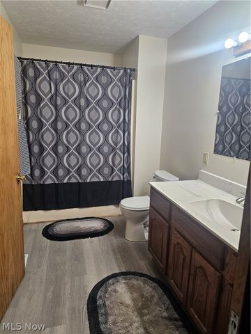 14816 Rock Creek Road, Chardon, OH 44024