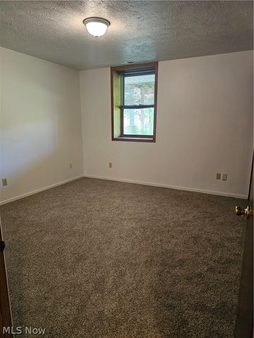 14816 Rock Creek Road, Chardon, OH 44024