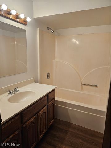 14816 Rock Creek Road, Chardon, OH 44024