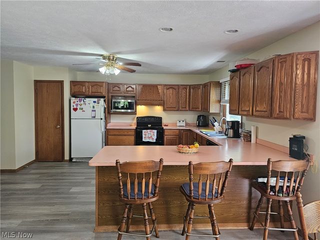 14816 Rock Creek Road, Chardon, OH 44024