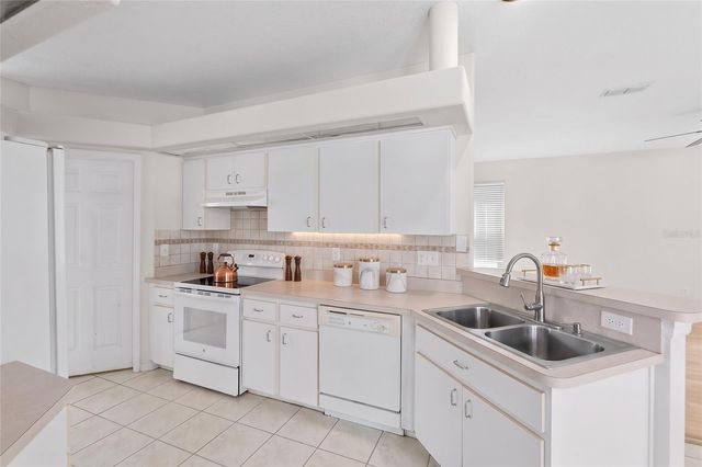 7040 FRASCATI LOOP, Wesley Chapel, FL 33544