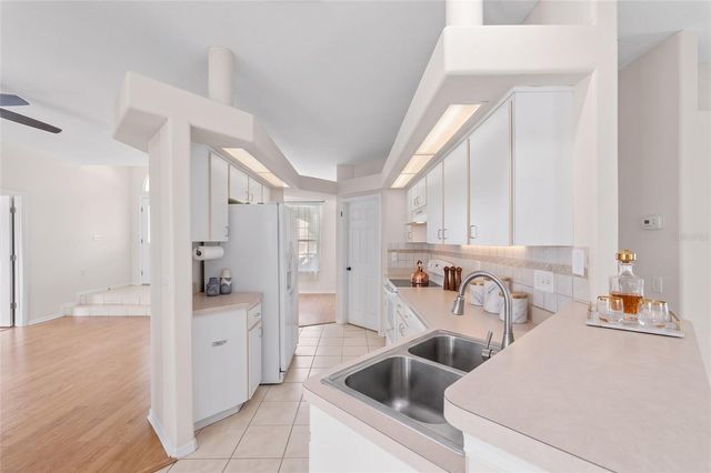 7040 FRASCATI LOOP, Wesley Chapel, FL 33544