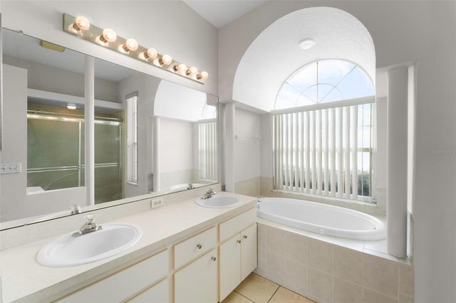 7040 FRASCATI LOOP, Wesley Chapel, FL 33544