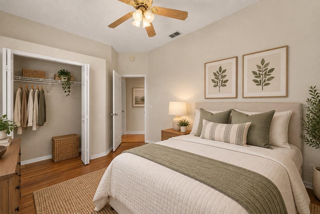 7040 FRASCATI LOOP, Wesley Chapel, FL 33544