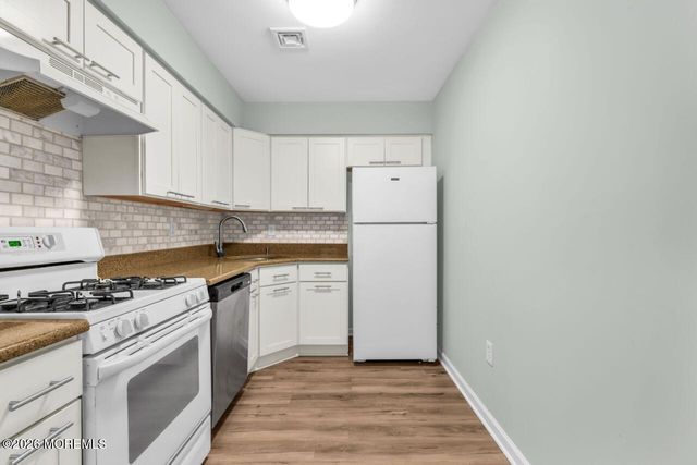 1 Central Avenue 8, Atlantic Highlands, NJ 07716