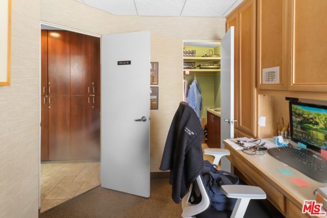 10505 W Pico Boulevard, Los Angeles, CA 90064