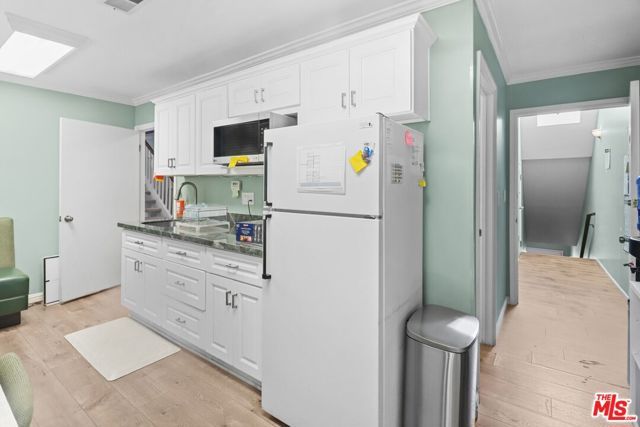 10505 W Pico Boulevard, Los Angeles, CA 90064