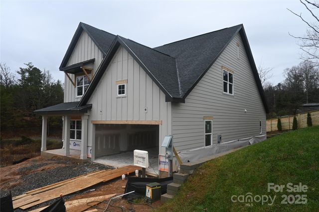 112 Chapel Crossing Lane 13, Weaverville, NC 28787