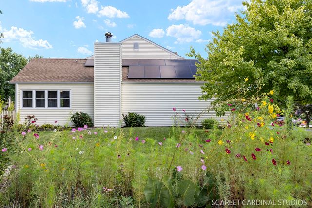 2000 Banks Drive, Elgin, IL 60123