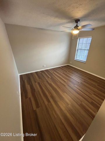 203 Mt Holly Ave 4, Louisville, KY 40206