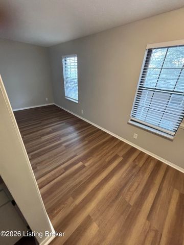 203 Mt Holly Ave 4, Louisville, KY 40206