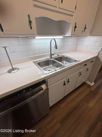 203 Mt Holly Ave 4, Louisville, KY 40206