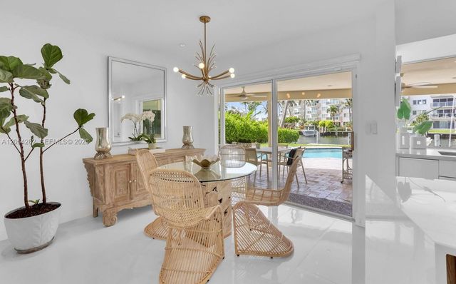 2762 NE 3rd Street, Pompano Beach, FL 33062