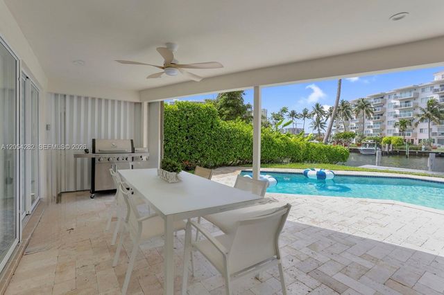 2762 NE 3rd Street, Pompano Beach, FL 33062