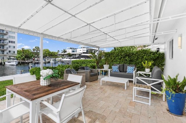 2762 NE 3rd Street, Pompano Beach, FL 33062