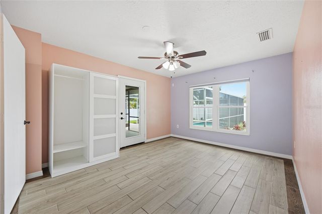1964 PAR PLACE, Sarasota, FL 34240
