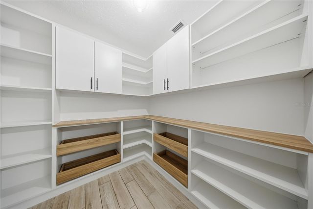 1964 PAR PLACE, Sarasota, FL 34240