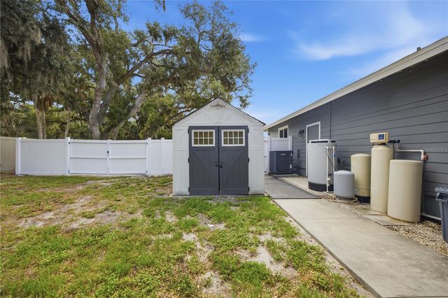 1964 PAR PLACE, Sarasota, FL 34240