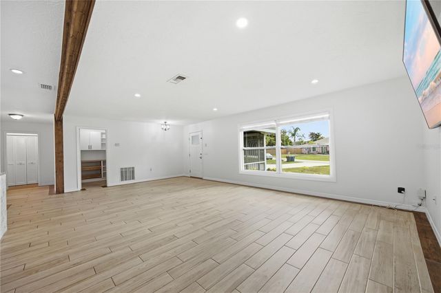 1964 PAR PLACE, Sarasota, FL 34240