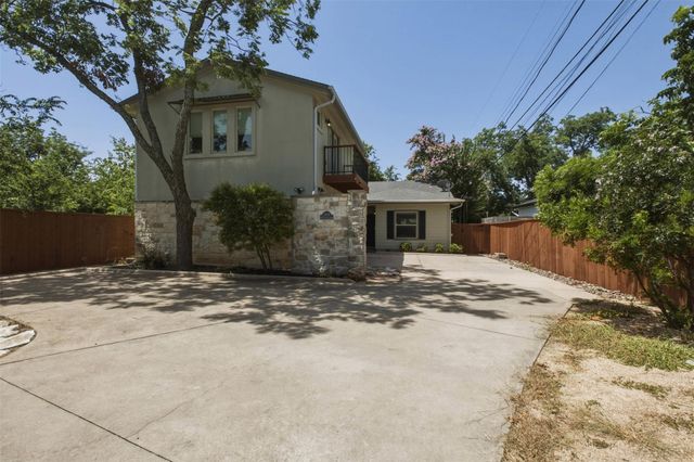 1315 W Anderson LN A, Austin, TX 78757