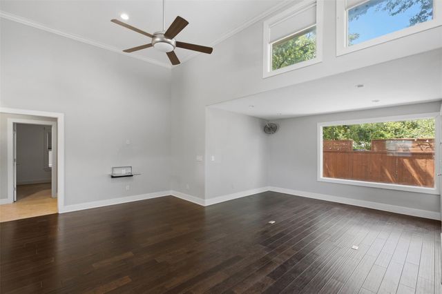 1315 W Anderson LN A, Austin, TX 78757