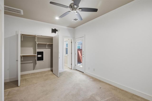 1315 W Anderson LN A, Austin, TX 78757
