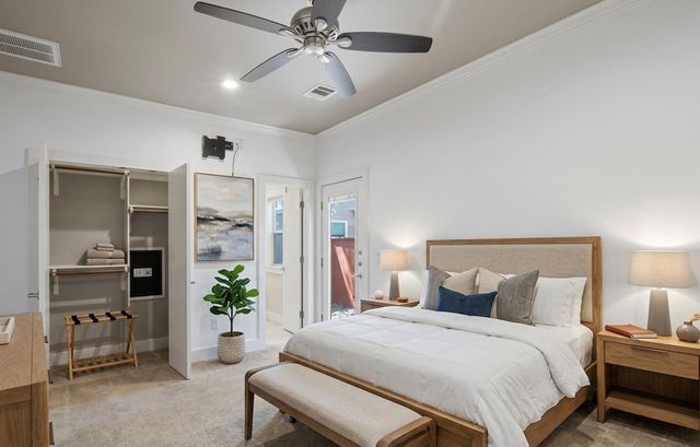 1315 W Anderson LN A, Austin, TX 78757
