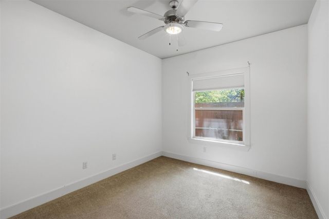 1315 W Anderson LN A, Austin, TX 78757