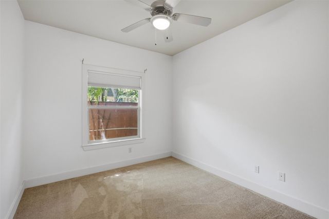 1315 W Anderson LN A, Austin, TX 78757