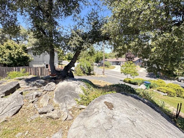 19380 Rockridge Way, Sonora, CA 95370