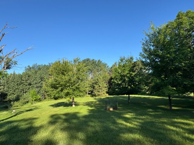 2400 208th Lane NW, Oak Grove, MN 55011